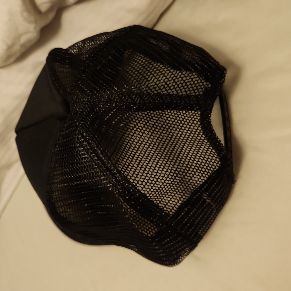SHOUT OUT TO MYSELF CAP - Picture 2 of 5